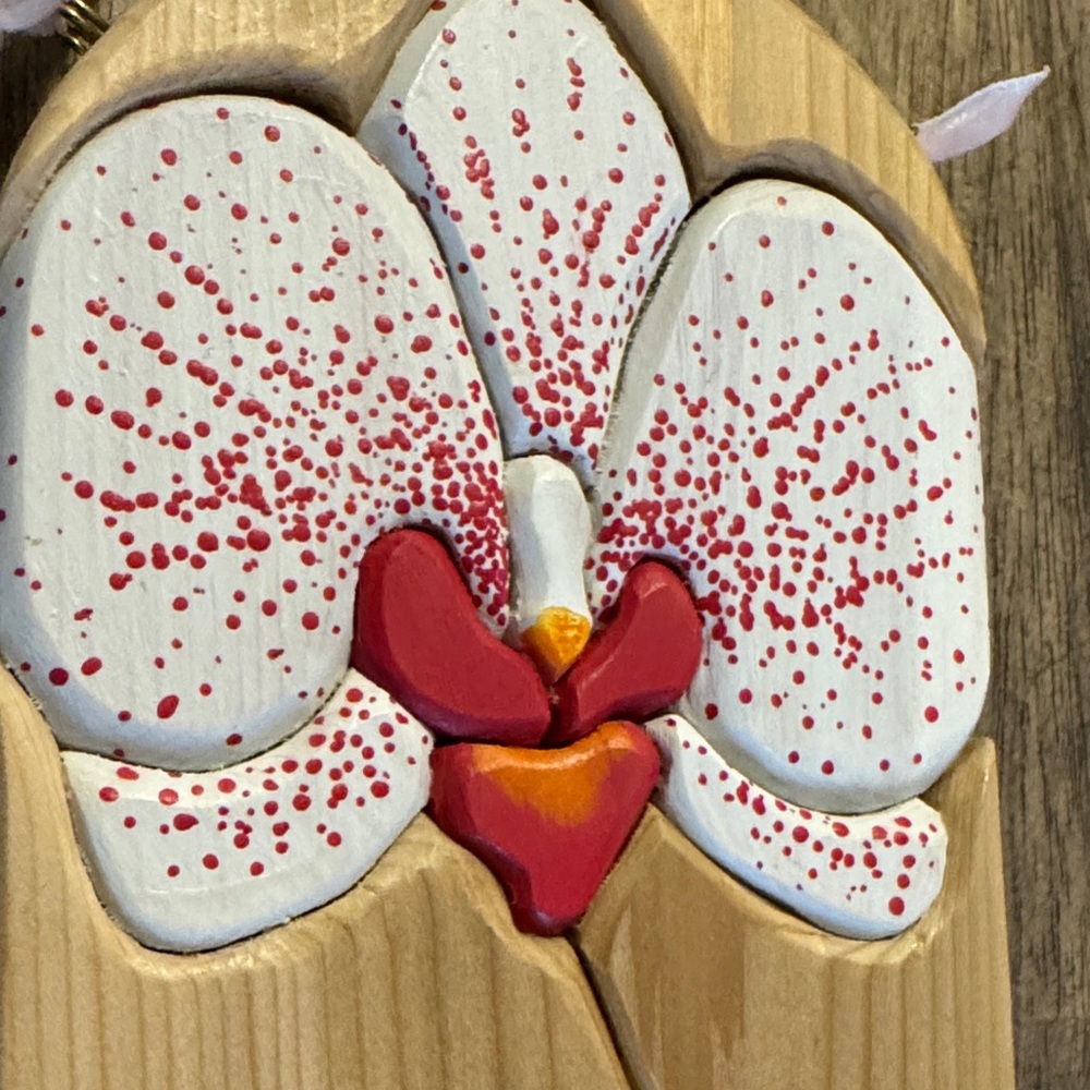 Floral Wall Hanging with Pink Orchid Design - Picture 4 of 5